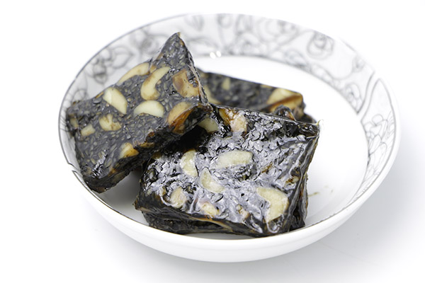 吃阿胶糕有什么好处