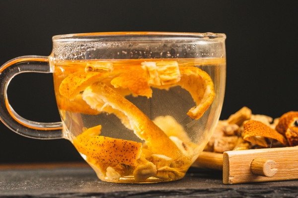 桔子皮泡水喝有什么好处